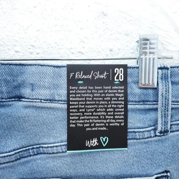 NWT LULAROE Lycra 7” Denim Light Wash Relaxed Stretchy Jean Bermuda Shorts - Picture 9 of 10